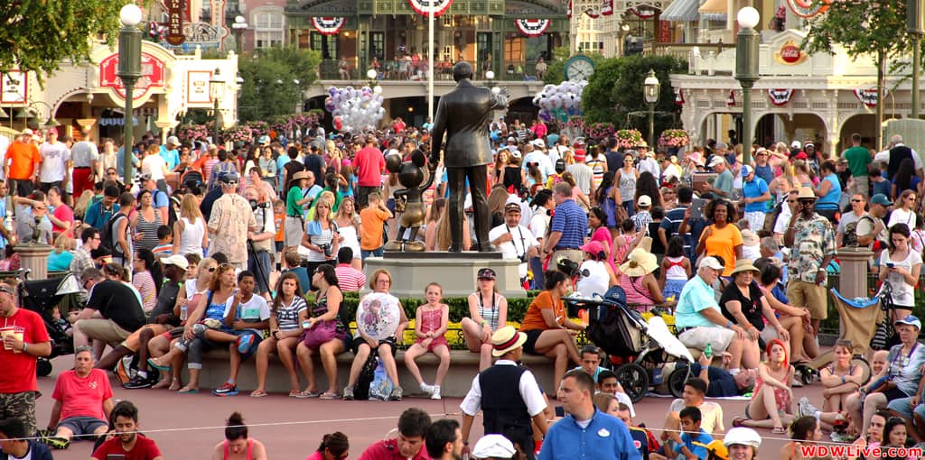 Survival Tips Make The Most Out Of A Crowded Day At Walt Disney World Survival Tips Make The Most Out Of A Crowded Day At Walt Disney World
