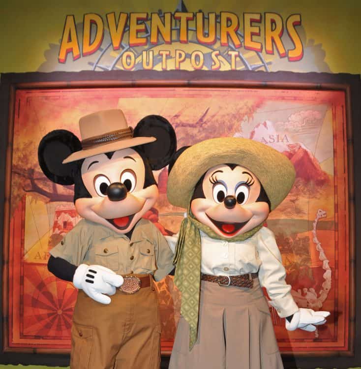 Mickey-minnie-adventurer-outpost