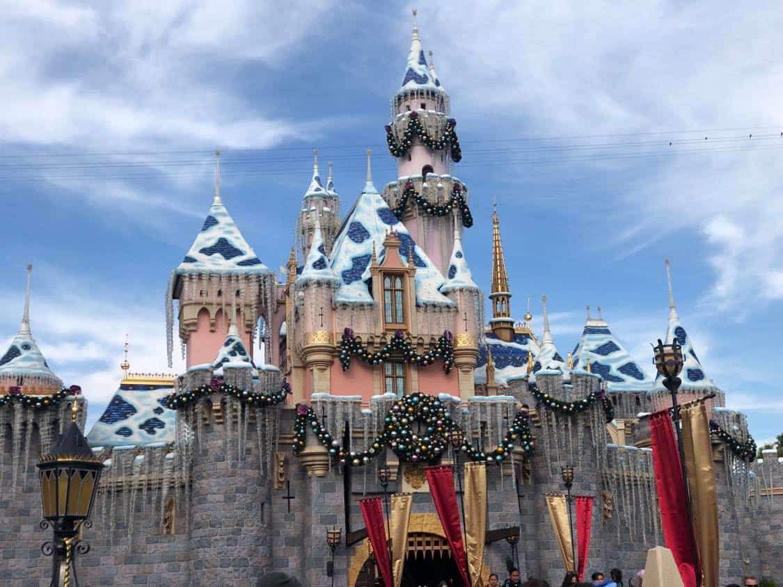 sleeping beauty castle Disneyland 