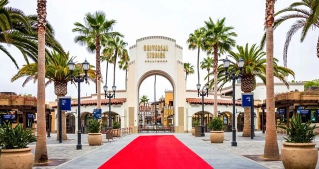 Entrance to Universal Studios Hollywood